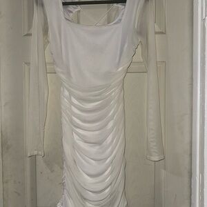 Chic Long Sleeve White Dress